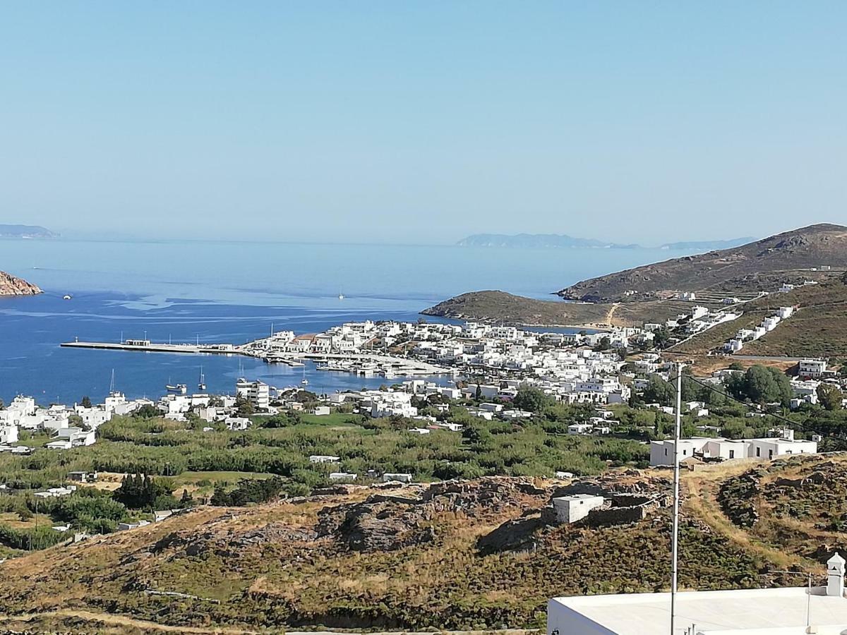 ホテル Tirquaz View Serifos Town エクステリア 写真